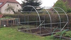 Arceaux métalliques Serre à tomate 3x3.60m gamme classique résistante 11m2